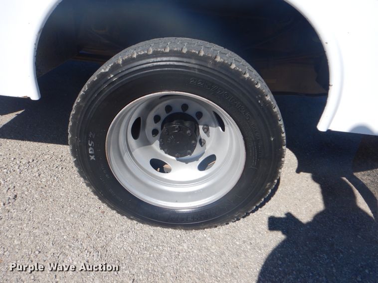 image for item GF9099 2012 Ford F450 Super Duty service truck