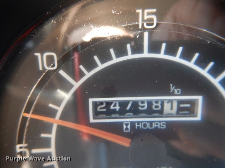 image for item GF9101 2004 Kenworth T300 propane truck