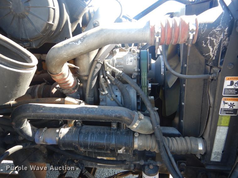 image for item GF9101 2004 Kenworth T300 propane truck