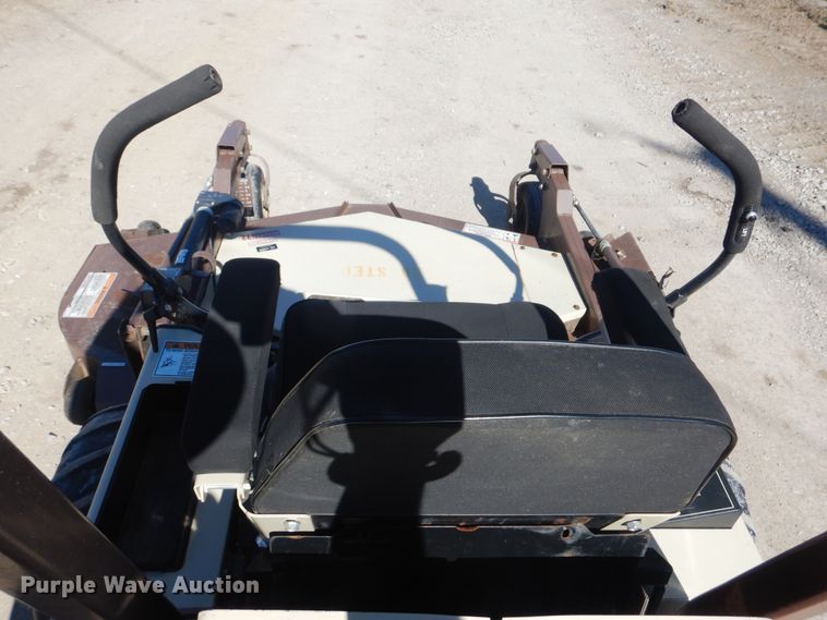 image for item GF9106 Grasshopper 930D2 ZTR lawn mower