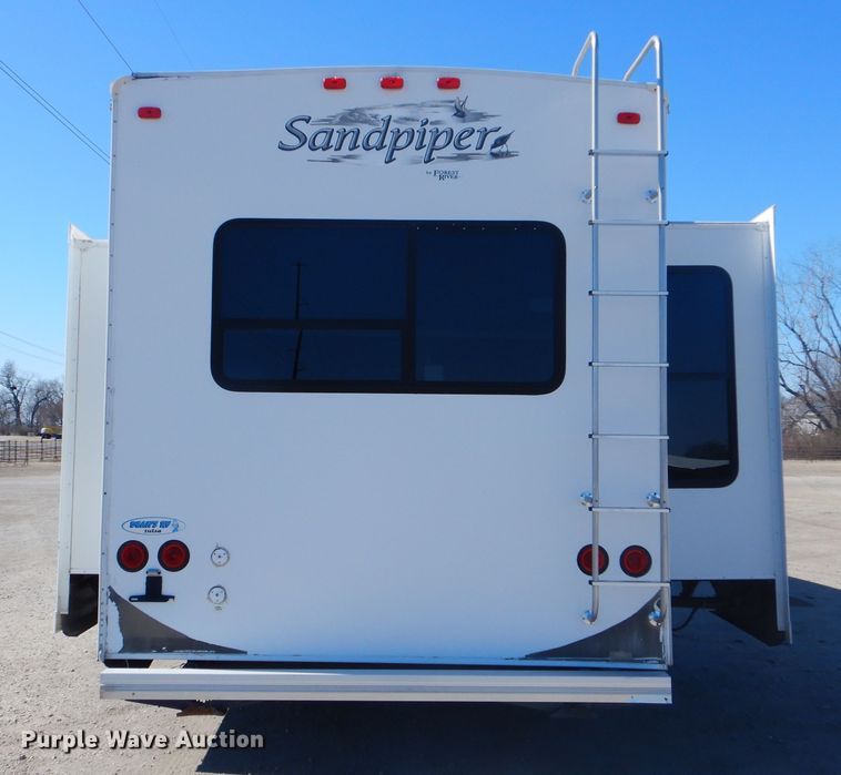 image for item GF9115 2008 Forest River Sandpiper camper