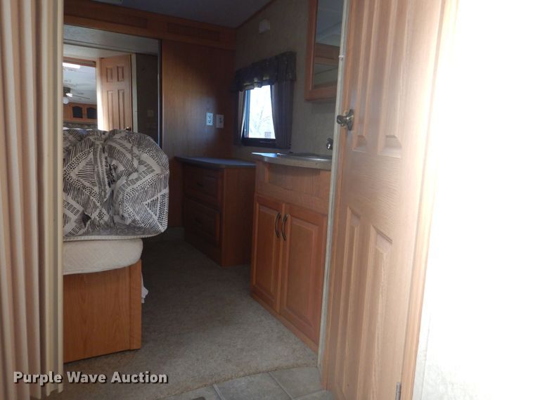 image for item GF9115 2008 Forest River Sandpiper camper