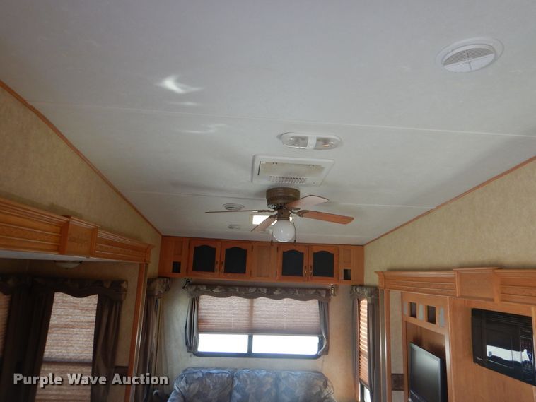 image for item GF9115 2008 Forest River Sandpiper camper