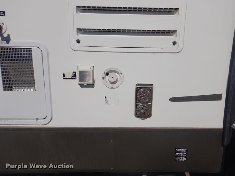 image for item GF9115 2008 Forest River Sandpiper camper