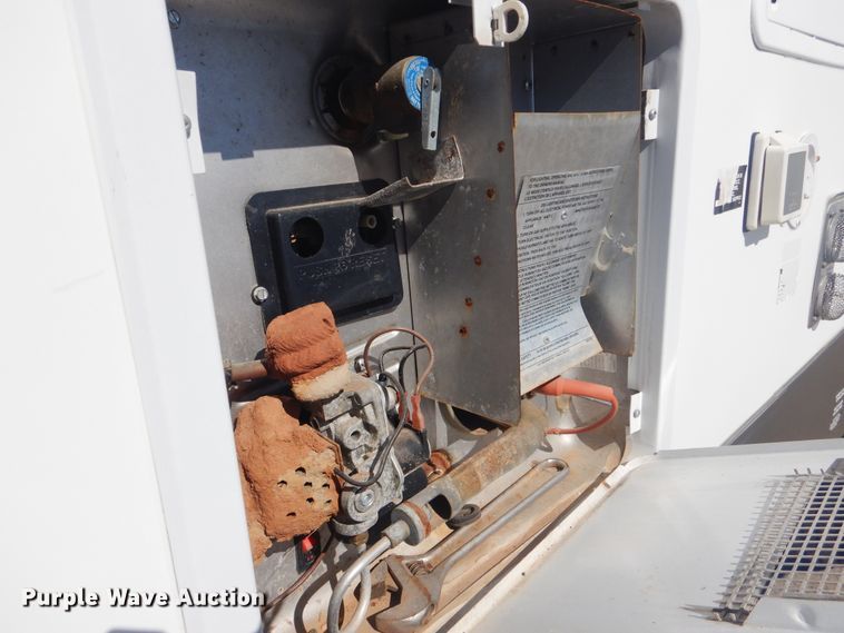 image for item GF9115 2008 Forest River Sandpiper camper