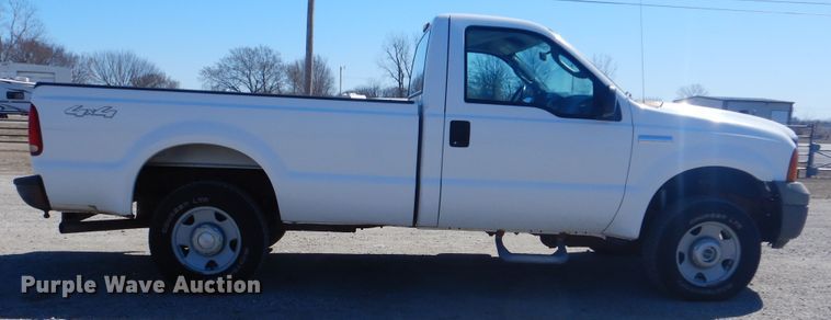 image for item GF9119 2005 Ford F250 pickup truck