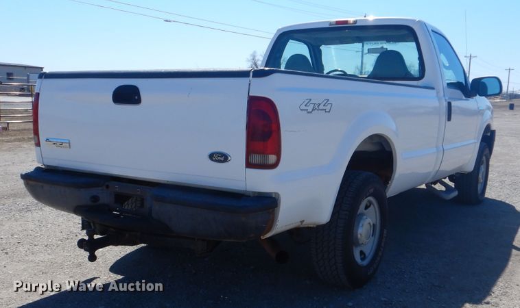 image for item GF9119 2005 Ford F250 pickup truck