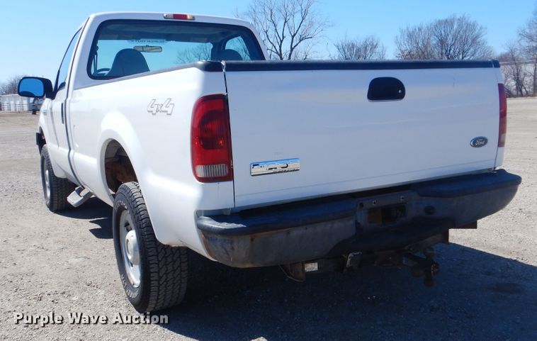 image for item GF9119 2005 Ford F250 pickup truck