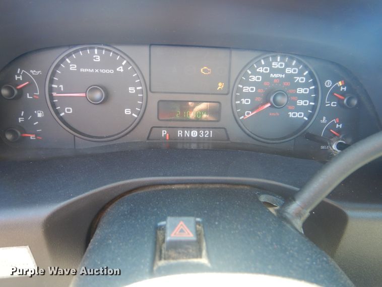 image for item GF9119 2005 Ford F250 pickup truck