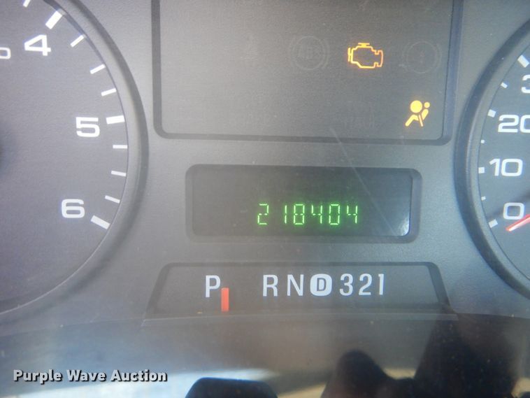 image for item GF9119 2005 Ford F250 pickup truck