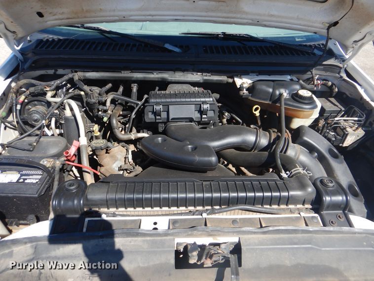 image for item GF9119 2005 Ford F250 pickup truck