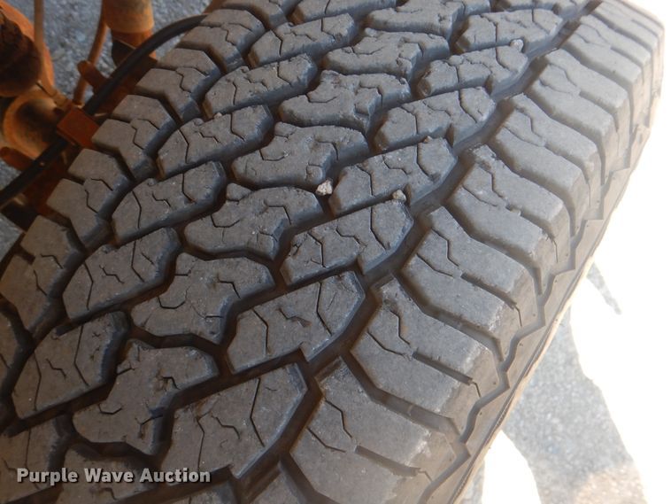 image for item GF9119 2005 Ford F250 pickup truck