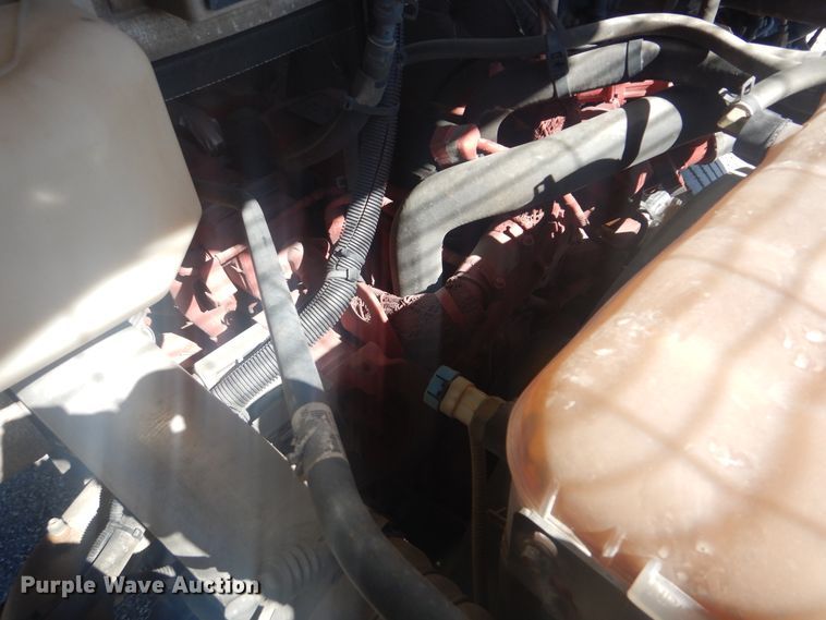 image for item GF9121 2014 Freightliner MT45 delivery truck