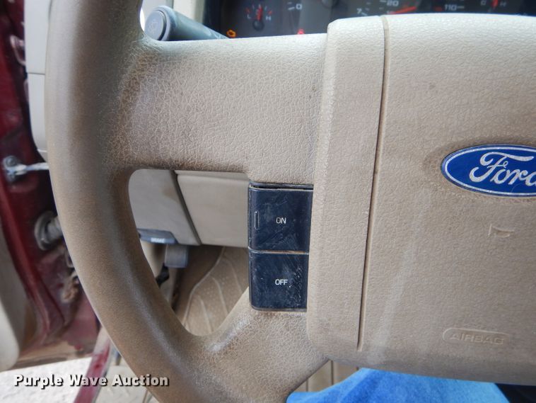 image for item GG9692 2004 Ford F150  SuperCab pickup truck