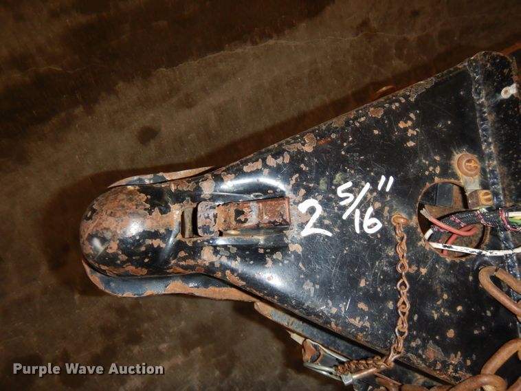 image for item GG9695 1998 Blair enclosed cargo trailer