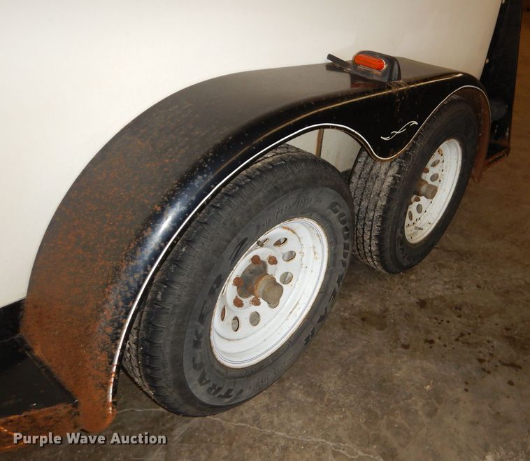 image for item GG9695 1998 Blair enclosed cargo trailer