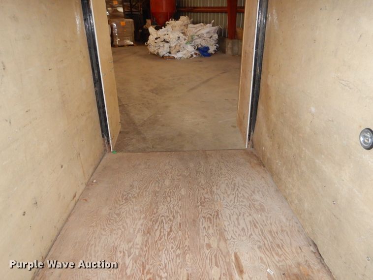 image for item GG9695 1998 Blair enclosed cargo trailer