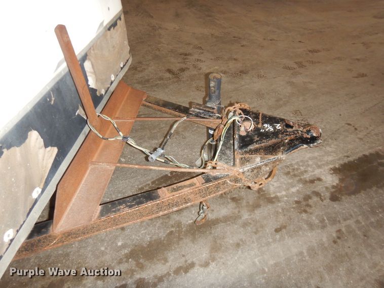 image for item GG9695 1998 Blair enclosed cargo trailer