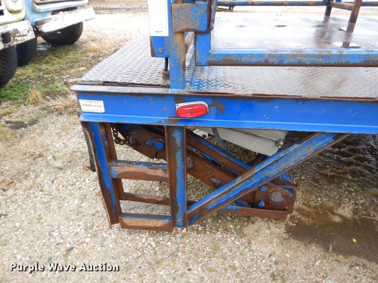 image for item GG9699 Steel propane tank bed