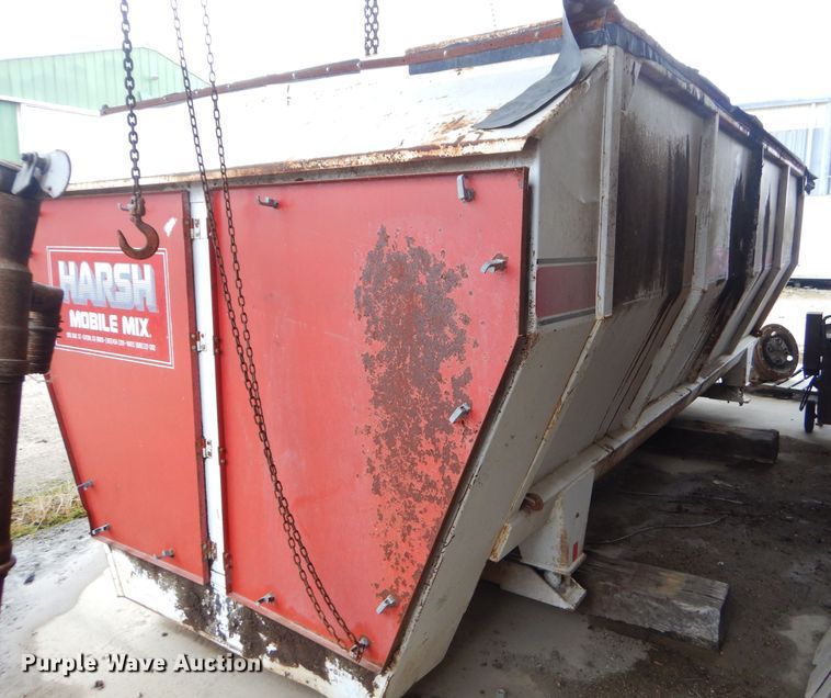 image for item GG9704 Harsh 575 steel feed mixer bed