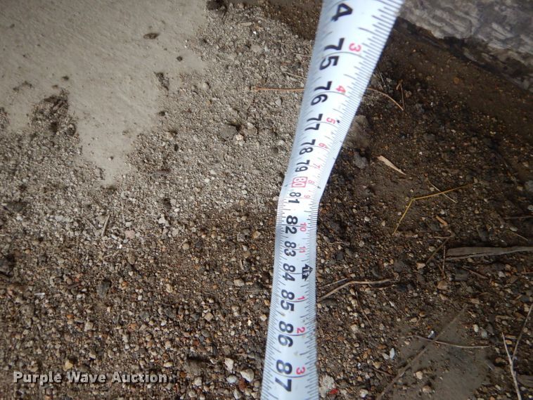 image for item GG9704 Harsh 575 steel feed mixer bed