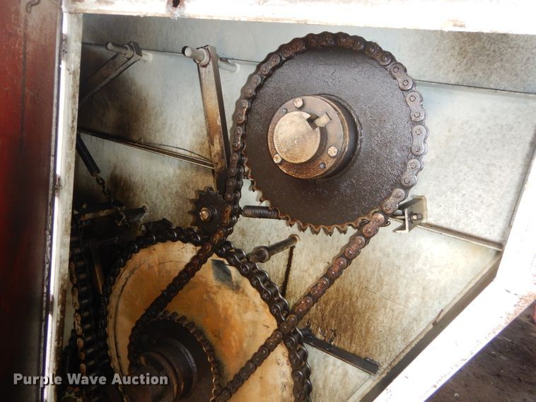 image for item GG9704 Harsh 575 steel feed mixer bed