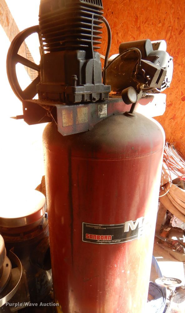 image for item GG9711 Magnum Force air compressor