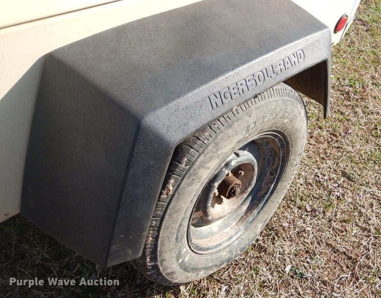 image for item GG9720 Ingersoll Rand 185 air compressor