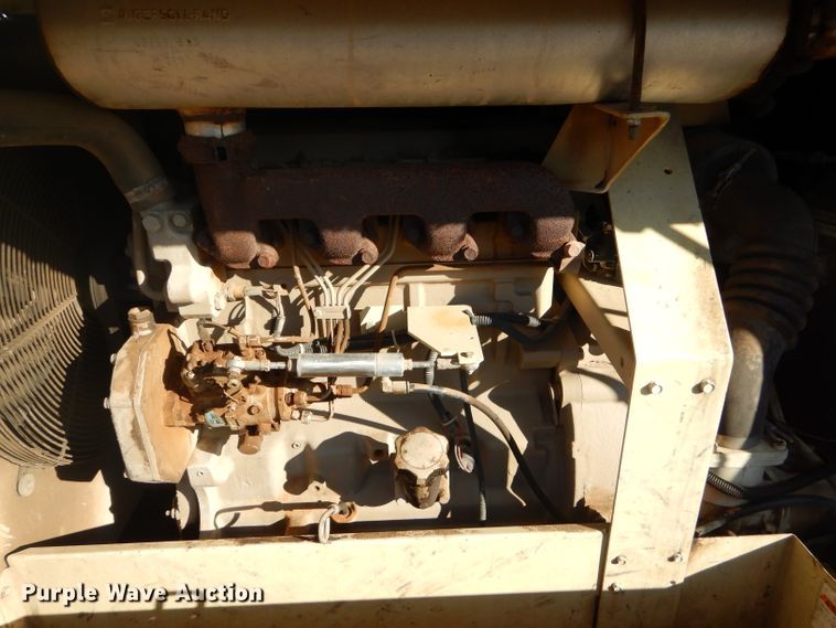 image for item GG9720 Ingersoll Rand 185 air compressor