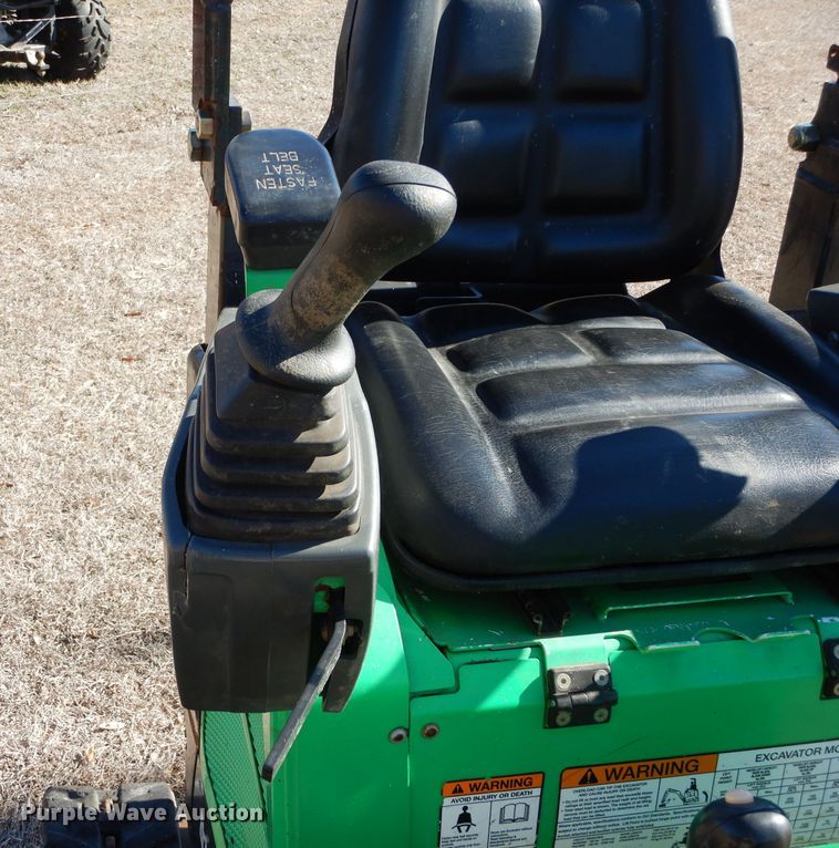 image for item GK9020 2013 Bobcat 418A mini excavator