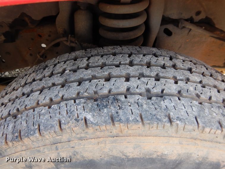 image for item GK9041 2004 Ford F350 Super Duty Crew Cab pickup truck