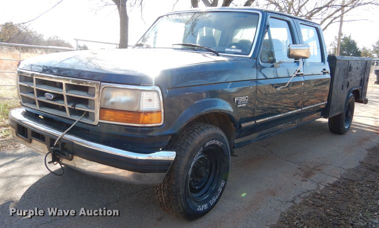 image for item GK9043 1996 Ford F350 Crew Cab utility bed pickup truck