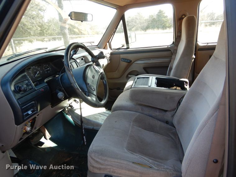 image for item GK9043 1996 Ford F350 Crew Cab utility bed pickup truck