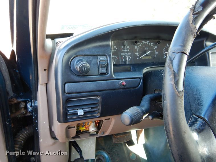 image for item GK9043 1996 Ford F350 Crew Cab utility bed pickup truck