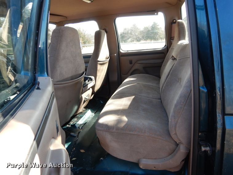 image for item GK9043 1996 Ford F350 Crew Cab utility bed pickup truck