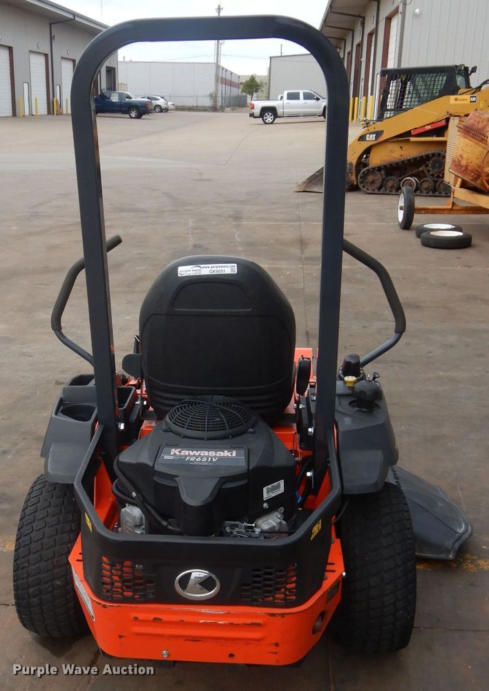 image for item GK9051 Kubota Z122RKW ZTR lawn mower