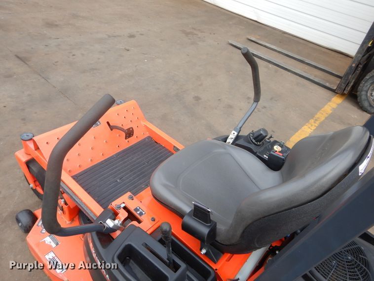 image for item GK9051 Kubota Z122RKW ZTR lawn mower