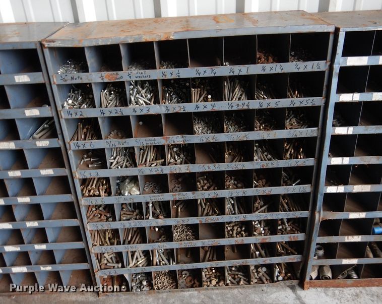 image for item GK9052 Approximately 10 bolt bins