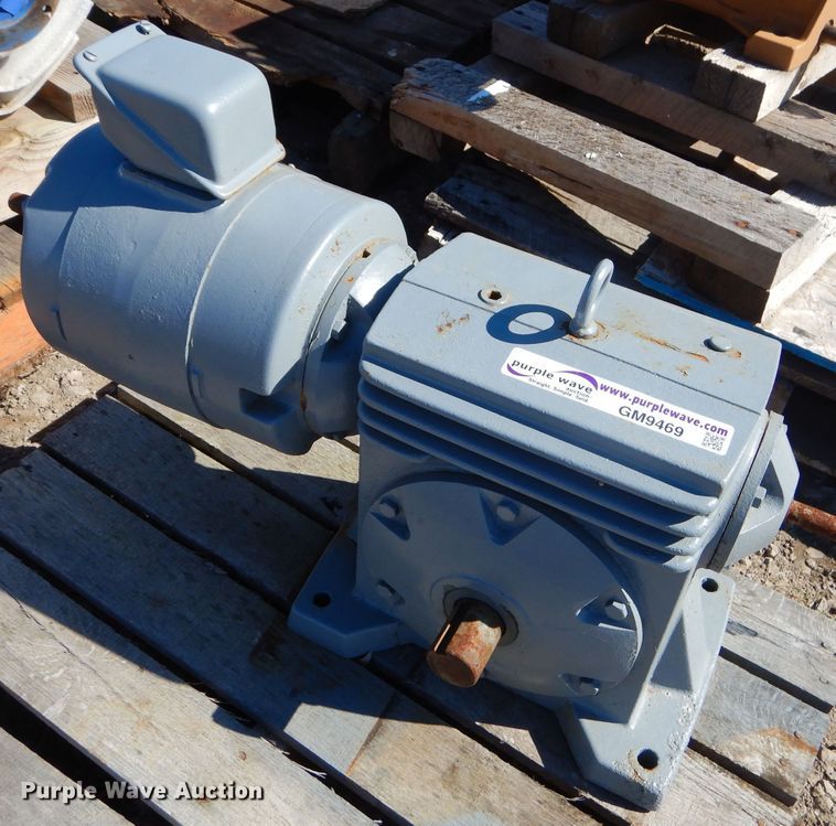 image for item GM9469 (9) motors and gearboxes