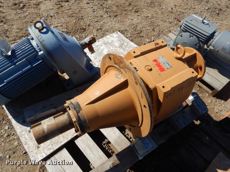 image for item GM9469 (9) motors and gearboxes