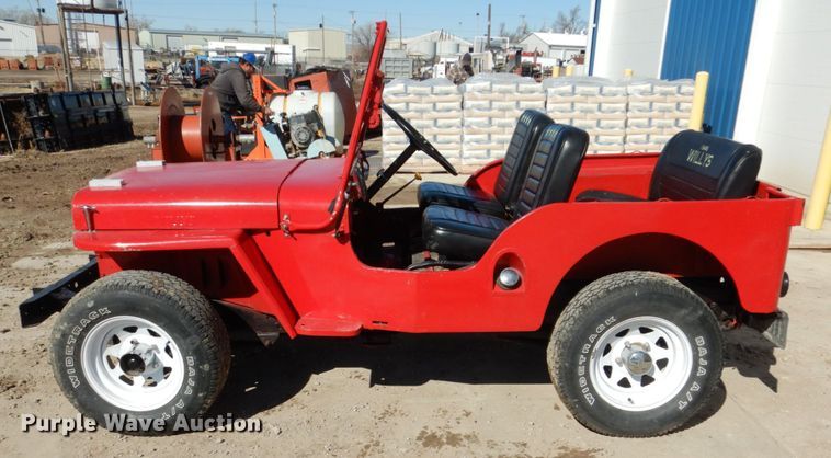 image for item GO9042 1946 Willy's Jeep CJ-2A SUV