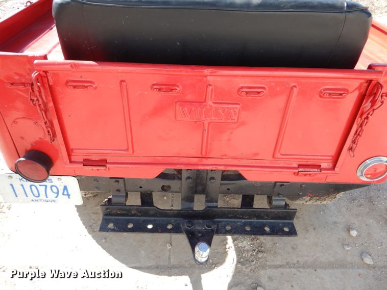 image for item GO9042 1946 Willy's Jeep CJ-2A SUV