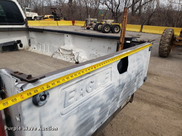 image for item GO9262 2003 Ford F250 Super Duty SuperCab pickup truck