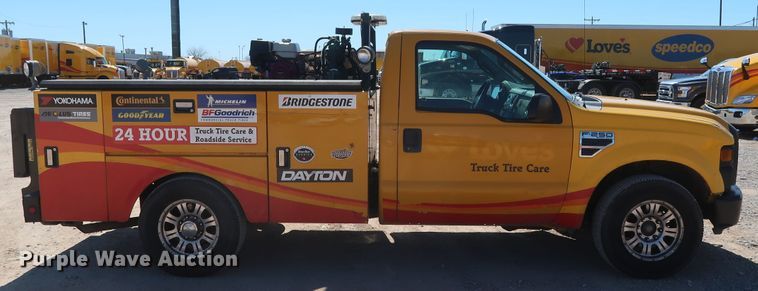 image for item GS9749 2008 Ford F250 Super Duty XL utility bed pickup truck