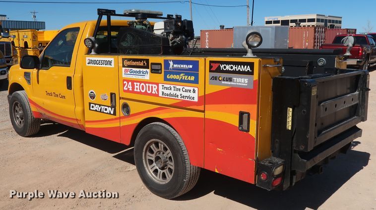 image for item GS9749 2008 Ford F250 Super Duty XL utility bed pickup truck