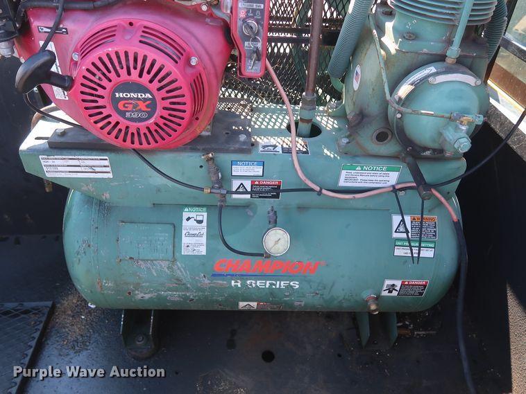 image for item GS9749 2008 Ford F250 Super Duty XL utility bed pickup truck