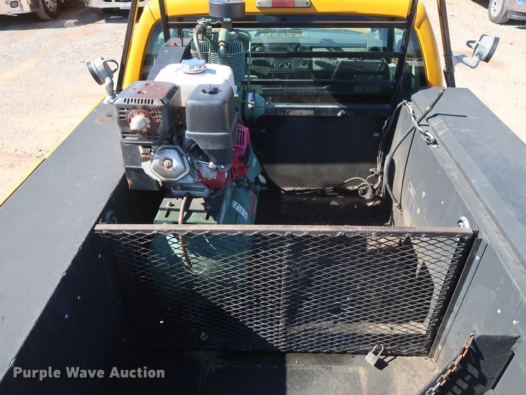 image for item GS9749 2008 Ford F250 Super Duty XL utility bed pickup truck