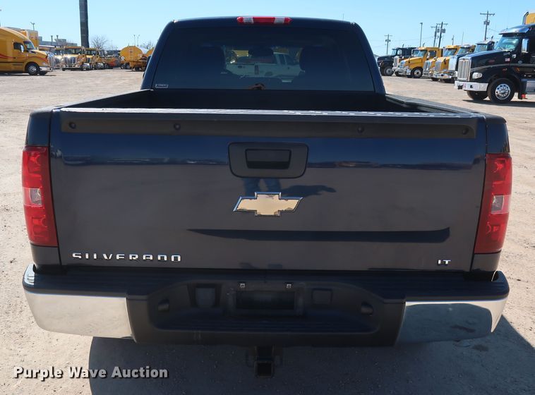 image for item GS9750 2009 Chevrolet Silverado 1500 LT Ext. Cab pickup truck