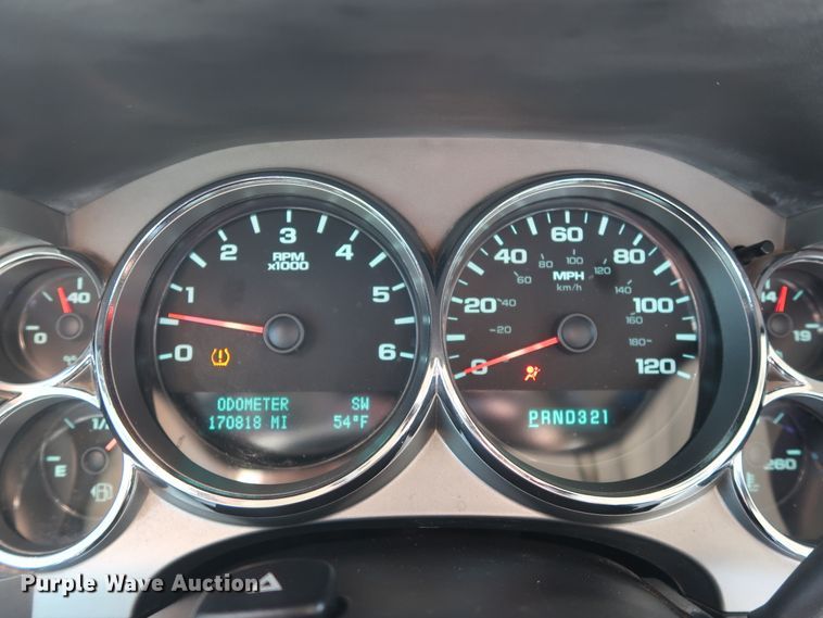 image for item GS9750 2009 Chevrolet Silverado 1500 LT Ext. Cab pickup truck