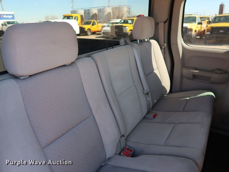 image for item GS9750 2009 Chevrolet Silverado 1500 LT Ext. Cab pickup truck